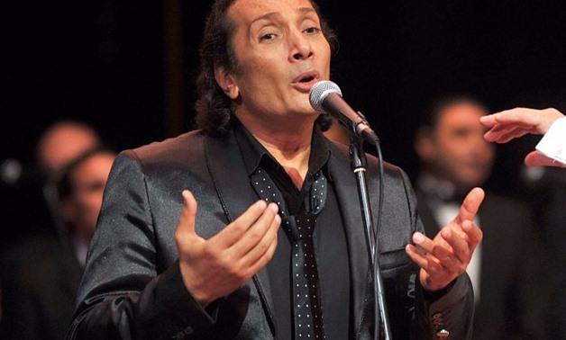 Renowned Egyptian singer Ali el-Haggar will perform a concert at El Sawy Culture Wheel on June 27 – Egypt Today

