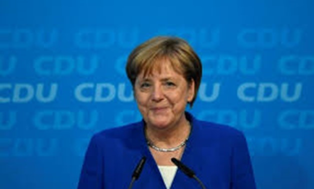 Merkel last-ditch migrant deal reopens EU deep divisions. Hui Min NEO. AFP News 3 July 2018. Reblog 