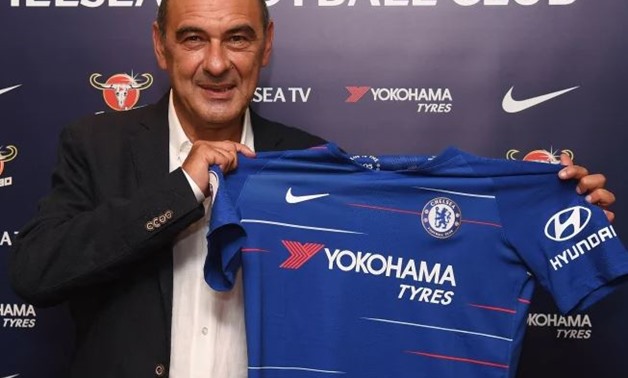 Maurizio Sarri with Chelsea's jersey - Courtesy of Chelsea official website