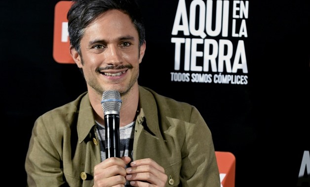 Mexican actor Gael Garcia Bernal is to star in one of Youtube's new Spanish-language series.