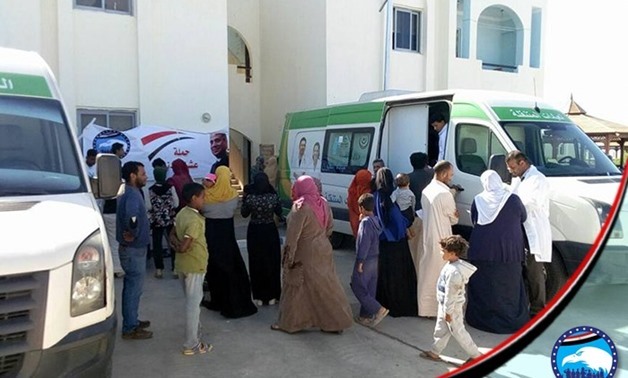 'To Build It' organizes medical, food convoys in southern Egypt - Egypt Today
