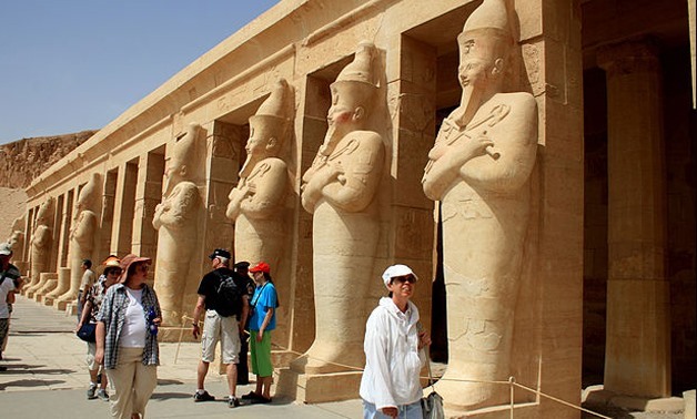 Temple of Hatshepsut via Wikimedia commons