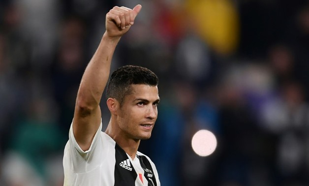 Massimiliano Allegri called Cristiano Ronaldo "a leader and extraordinary player" as Juventus stayed six points clear in Italy
AFP / MARCO BERTORELLO
