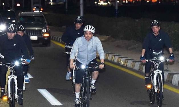 President Sisi  makes an inspection tour on bicycle in Sharm el-Sheikh - Press photo