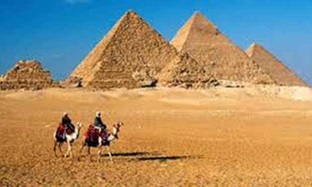 Giza Pyramids area - Egypt Today
