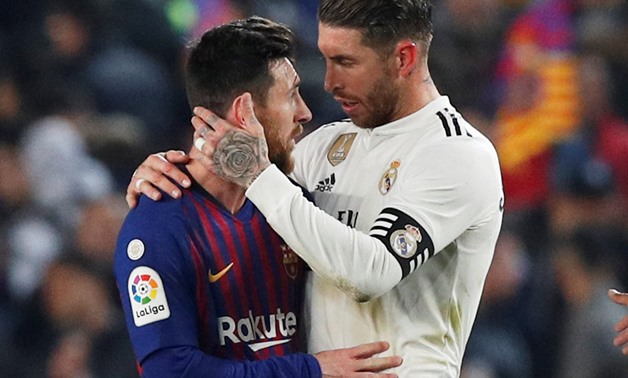 Soccer Football - Copa del Rey - Semi Final First Leg - FC Barcelona v Real Madrid - Camp Nou, Barcelona, Spain - February 6, 2019 Barcelona's Lionel Messi and Real Madrid's Sergio Ramos after the match REUTERS/Albert Gea
