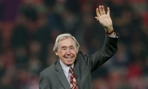 Former Stoke City player Gordon Banks waves to the crowd before the game Action Images via Reuters / Alex Morton 