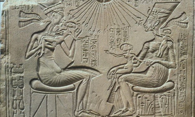 Love scene represents Akhenaten and his wife Nefertiti
