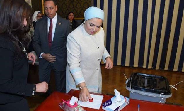 PRESS: First Lady Intissar al-Sisi on Saturday casting her ballot in the new constitutional amendments