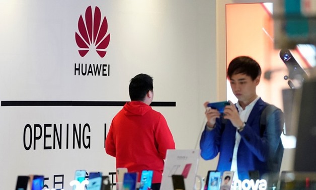 Huawei smartphones are seen displayed inside a shopping mall in Shanghai, China May 16, 2019. REUTERS/Aly Song
