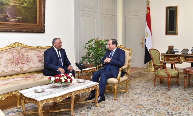 Sherif Seif al-Deen Hussein Khalil (L) and President Abdel Fatah al-Sisi (R) - Press Photo
