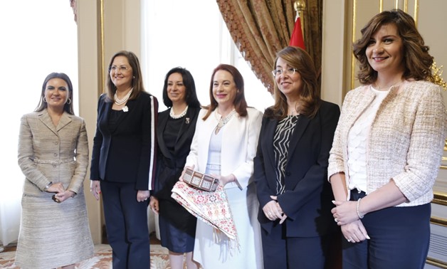 Egyptian women ministers and UN General Assembly (UNGA) President María Fernanda pose for a photo- press photo