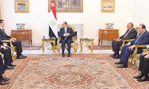 Sisi meets with U.S. President Donald Trump’s advisor Jared Kushner and his accompanied delegation on Thursday in Cairo- press photo