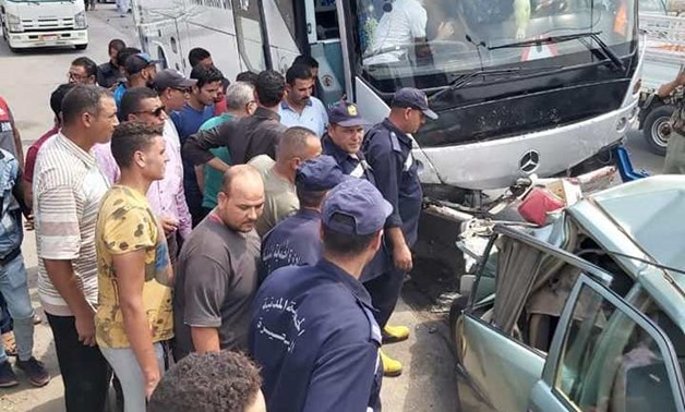 The accident, which took place in Damanhor, Beheira, damaged seven cars