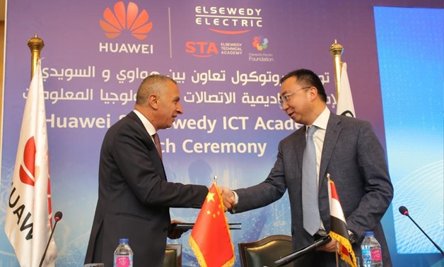 Huawei Regional EBG President Michael Li and Chairman of Elsewedy Electric Foundation Ahmed El-Sewedy in a ceremony to sign an MoU to implement Huawei’s training programs within Elsewedy Technical Academy (STA) in Cairo, Egypt. September 10, 2019. Press P