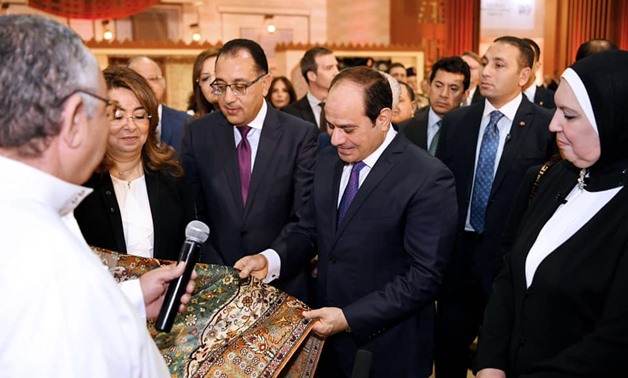 President Sisi inaugurated on Wednesday "Torathona" (translated as Our Heritage) exhibition for handcrafts - Press photo