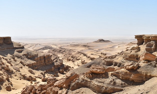 FILE: Jebel Qatrani,  paleontological and geologic formation located in the Faiyum Governorate of central Egypt