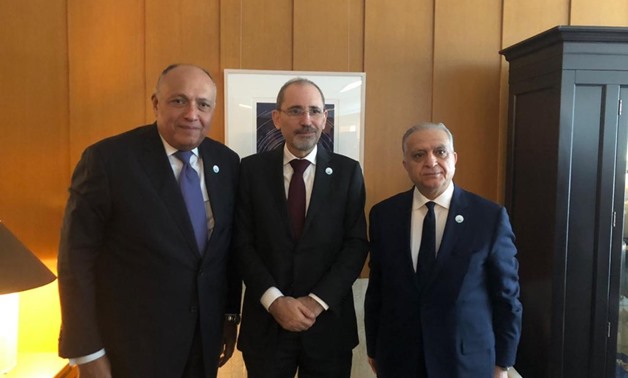 Egyptian Foreign Minister Sameh Shoukry and his Jordanian and Iraqi counterparts Ayman Safadi and Mohammed Ali Al-Hakim held a meeting on Thursday in Washington- photo courtesy of Jordanian Foreign Minister Ayman Safadi’s Twitter account.