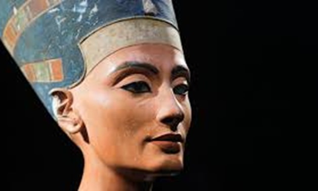 Queen Nefertiti - ET
