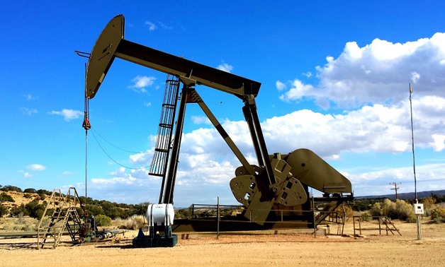 Oil field- Creative Commons Via Pixabay