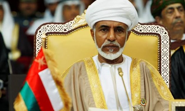 FILE PHOTO: Oman's leader Sultan Qaboos bin Said attends the opening of the Gulf Cooperation Council (GCC) summit in Doha December 3, 2007. REUTERS/Fadi Al-Assaad

