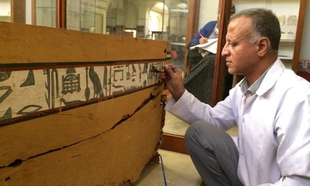 Khufu's ship restoration - ET