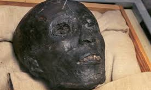 Mummy of King Tutankhamen - Pintrest