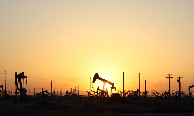 Oil fields - Creative Commons via Wikimedia Commons