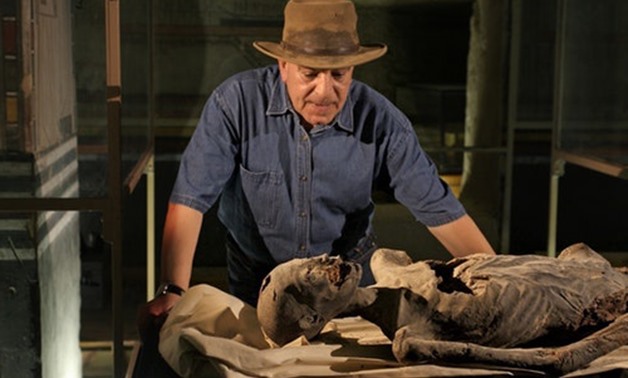 FILE: Egyptian archaeologist Zahi Hawass