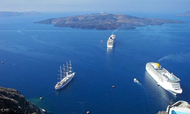 Cruise ships in Greece- CC via Pixabay/olleaugust
