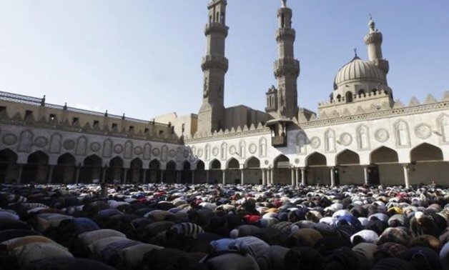 FILE- Muslims attend Friday prayers at Al Azhar mosque in Cairo on December 7, 2012. REUTERS/Amr Abdallah Dalsh