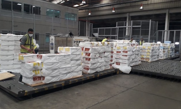 Egypt has been exporting goods, vegetables, fruits and fish to a number of countries all over the world which severely affected with the global crises of COVID-19 pandemic, a source from Cairo Airport Cargo Company reveled/ Egypt Today