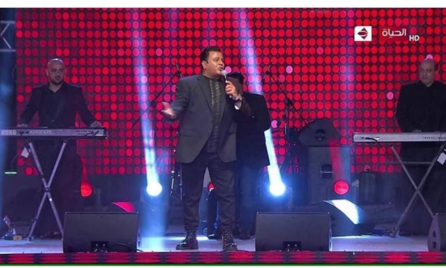 Fouad in the concert’s promo on Al-Hayah TV - Captured photo from official promo