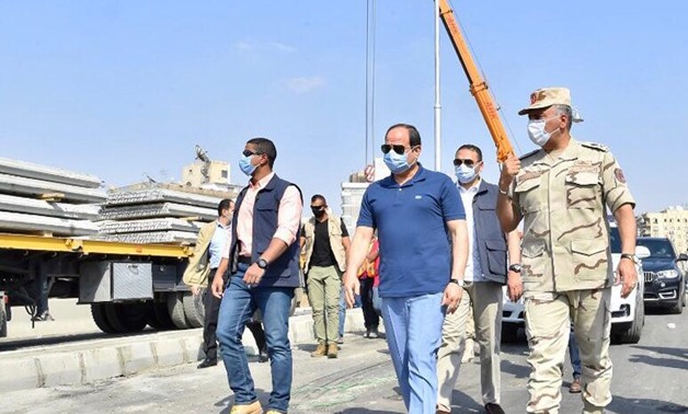 Egypt’s President Abdel Fattah El Sisi on Wednesday has inspected construction work in some road and bridge projects in eastern Cairo – Press photo