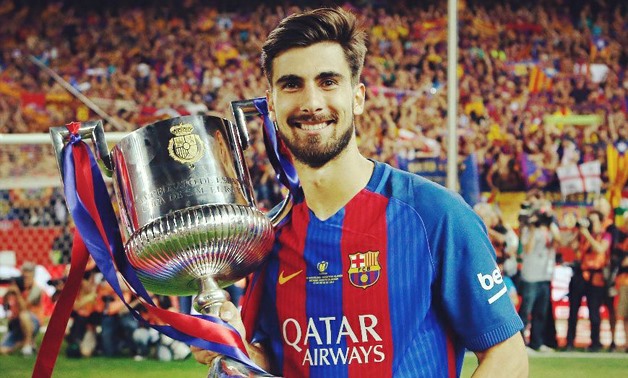 Andre Gomes - Gomes Facebook page