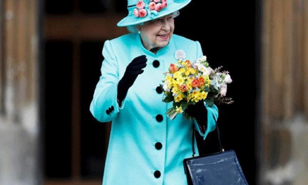 Britain's Queen Elizabeth leaves the Easter Sunday service in Windsor Castle, in Windsor, Britain, April 16, 2017. PHOTO: REUTERS