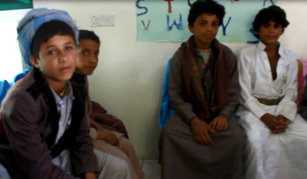 أطفال يكشفون أسرار ليالى الظلام بجبهات الحوثيين