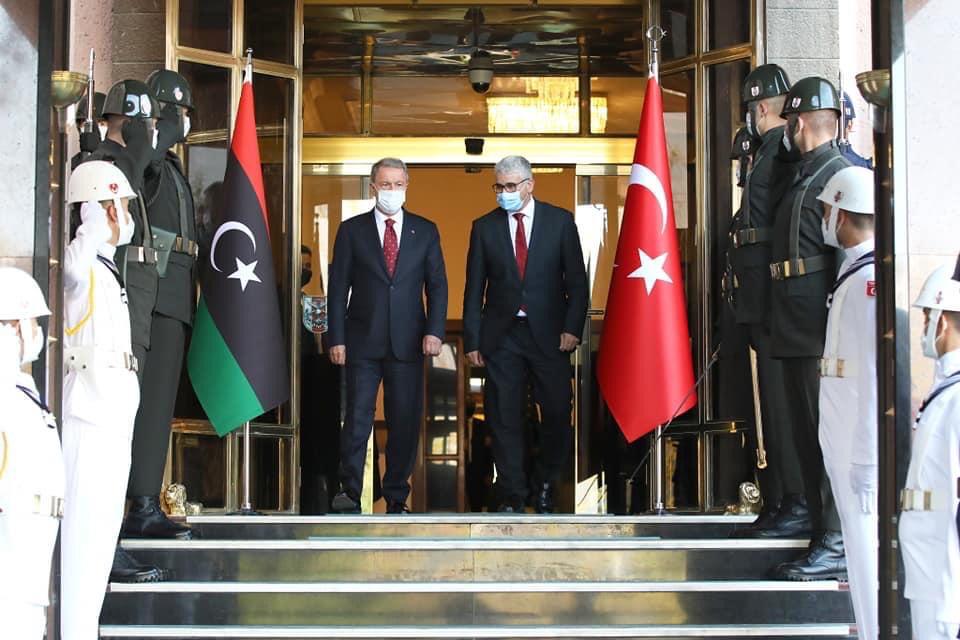 Former Minister of Interior at the Government of National Accord (GNA) Fathi Bash Agha (r) and Turkish Minister of Defense Hulusi Akar in Ankara on August 28, 2020. Facebook page of GNA