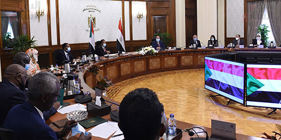 57169-رئيس-الوزراء-بمؤتمر-صحفى-مع-نظيره-السودانى-(5)