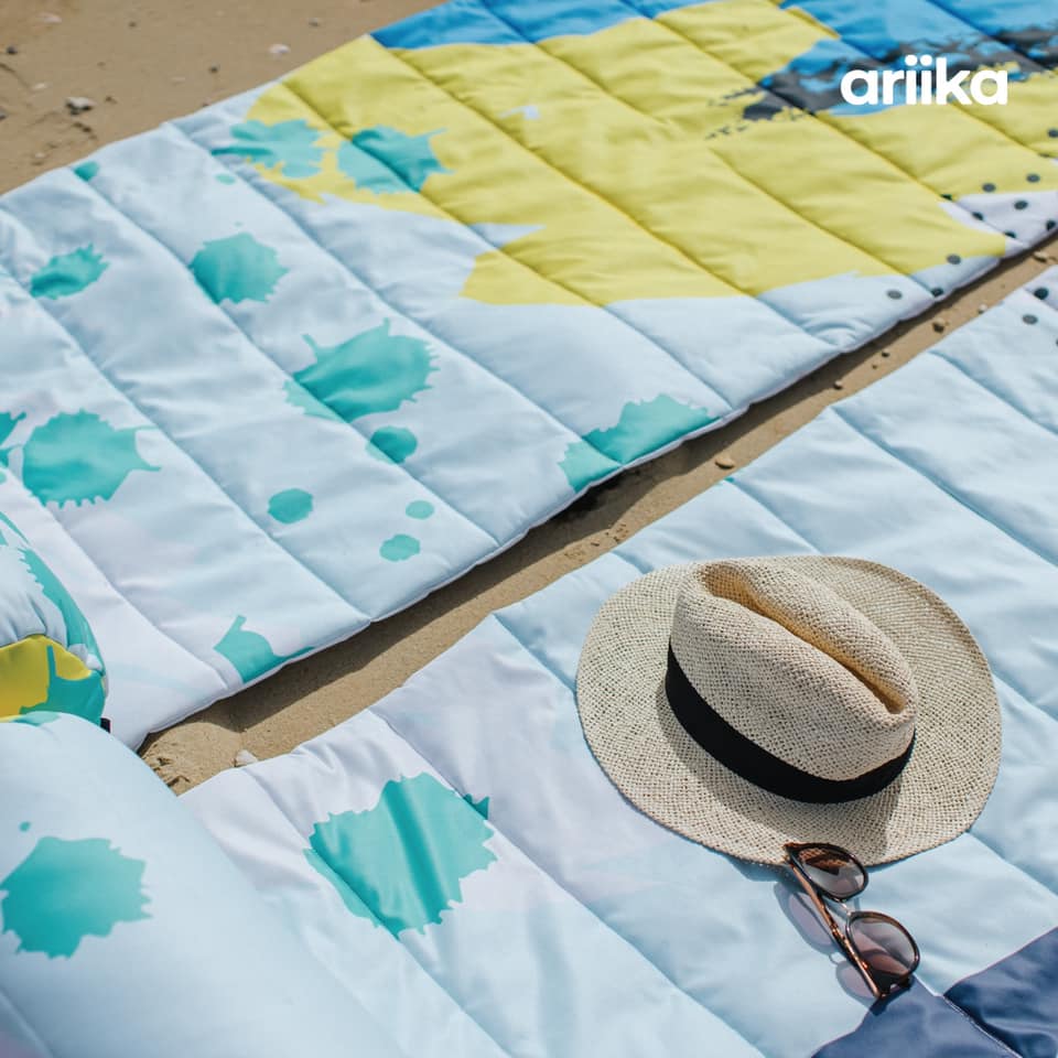 ariika quilted beach mat