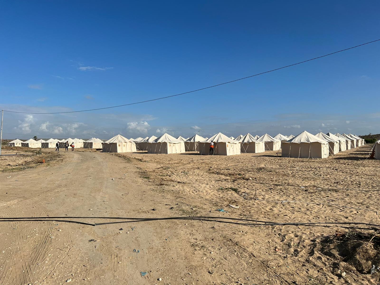 ERC-PRCS building camp in Gaza
