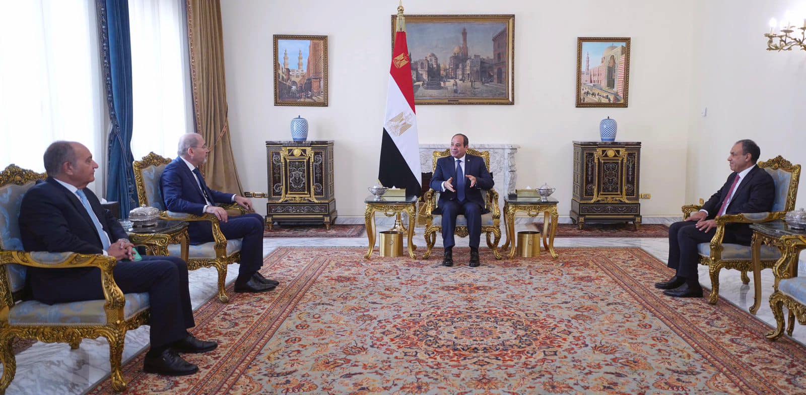 Egyptian President Abdel Fattah El-Sisi receives Jordan’s FM Ayman Safadi on 9 October 2024 – Egyptian Presidency Egyptian President Abdel Fattah El-Sisi receives Jordan’s FM Ayman Safadi on 9 October 2024 – Egyptian Presidency
