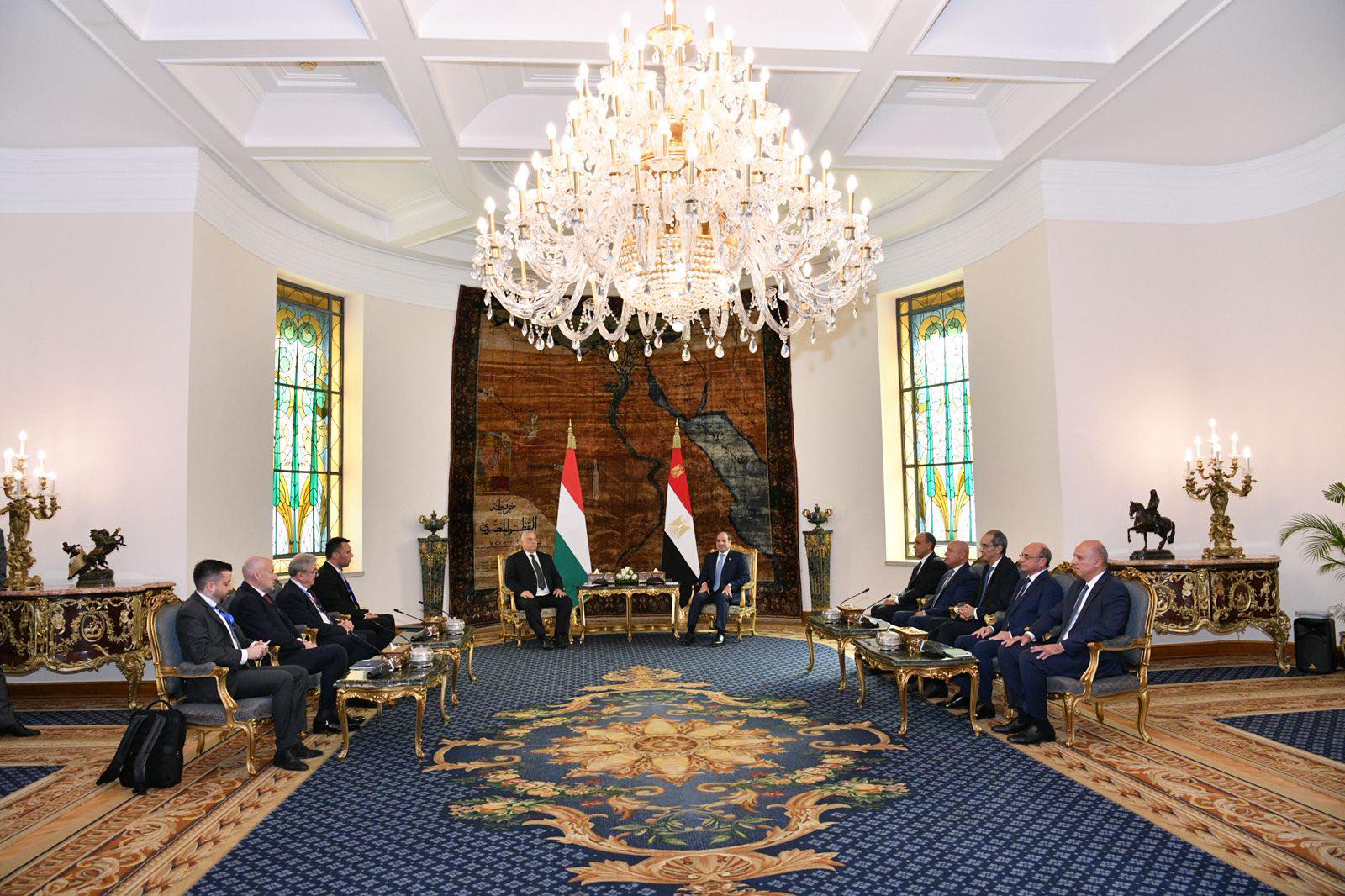 Egyptian president meets Hungarian PM Egyptian president meets Hungarian PM