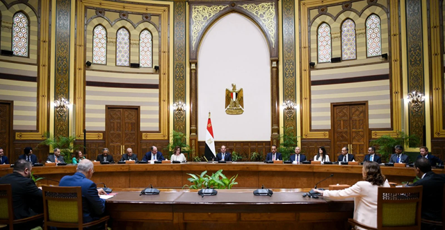 261400-اجتماع-الرئيس-السيسى-ووفد-رجال-الأعمال-الأمريكيين_webp 261400-اجتماع-الرئيس-السيسى-ووفد-رجال-الأعمال-الأمريكيين_webp