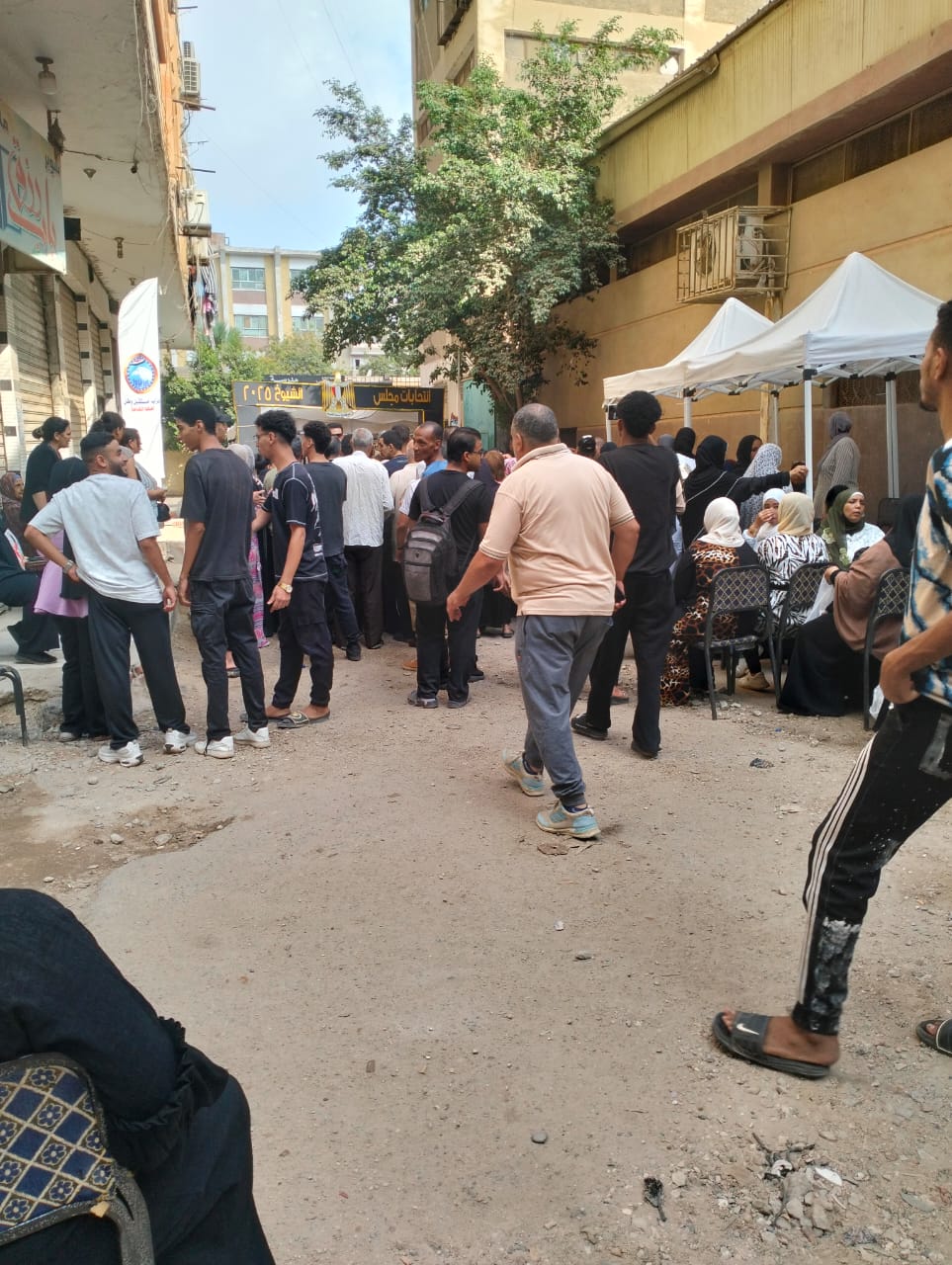 210904-توافد-الناخبين-على-لجان-الاقتراع-في-الزيتون 210904-توافد-الناخبين-على-لجان-الاقتراع-في-الزيتون