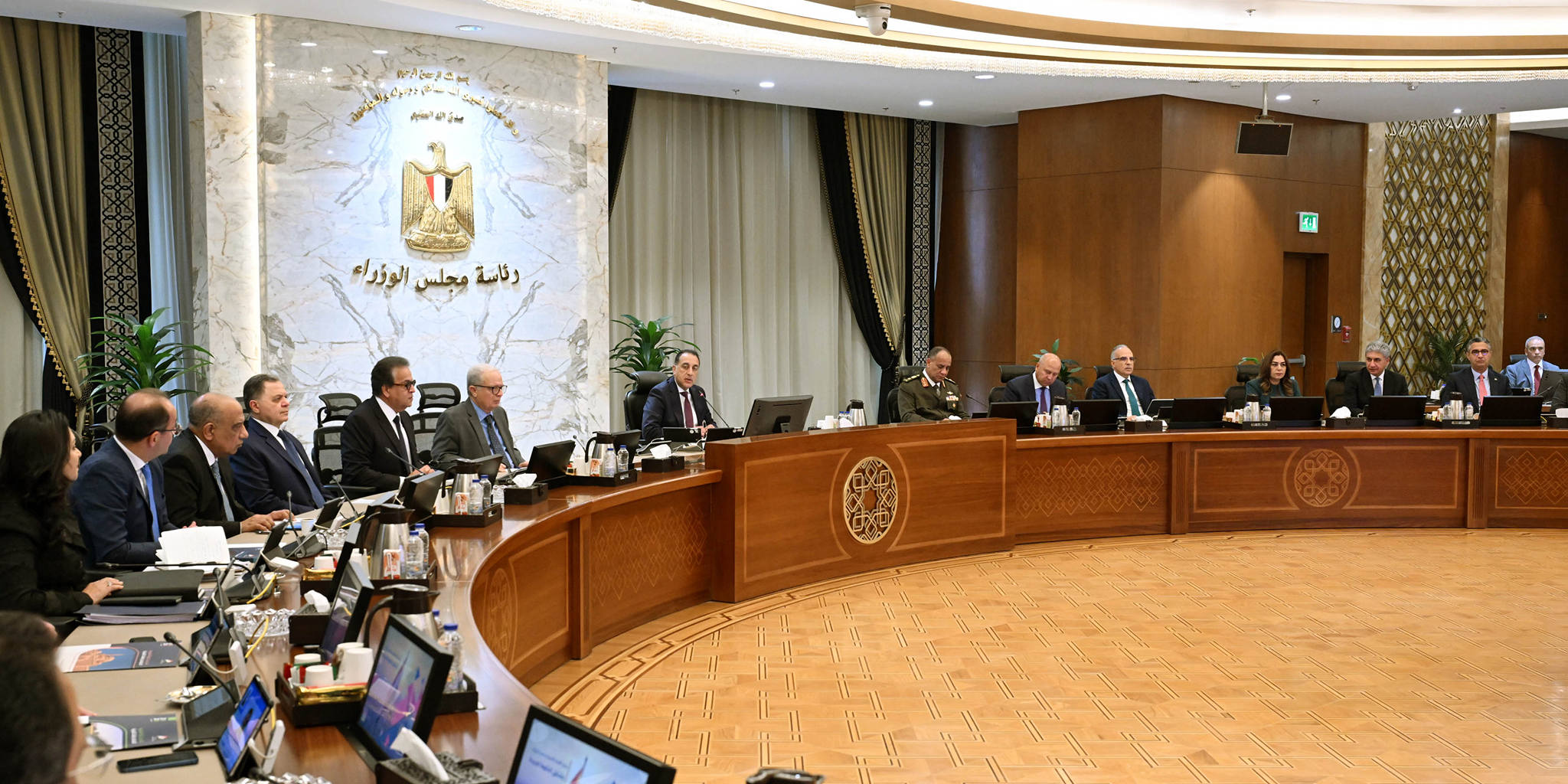 Madbouly chairs Cabinet meeting Madbouly chairs Cabinet meeting