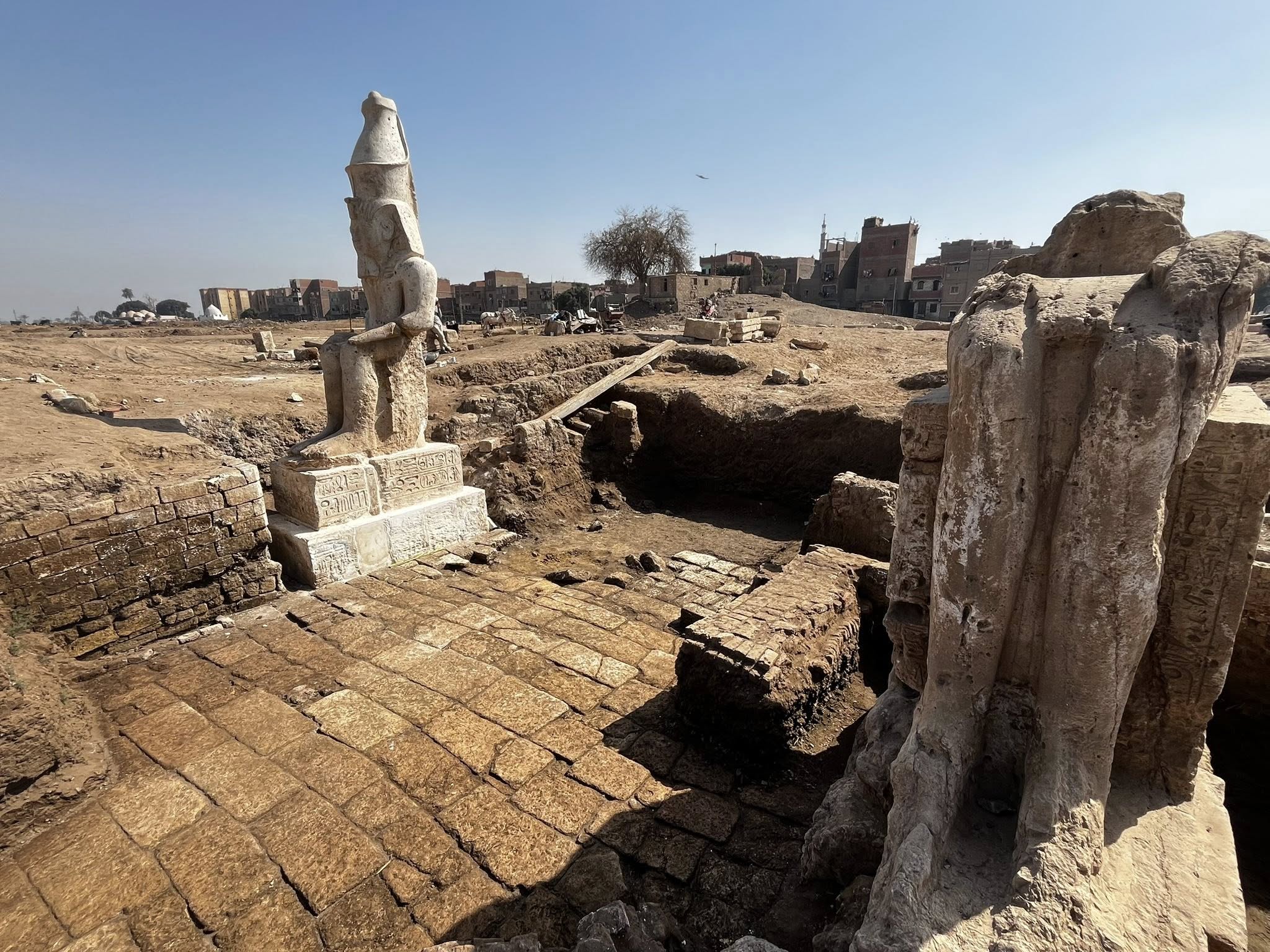 Ramses II colossal statue Ramses II colossal statue