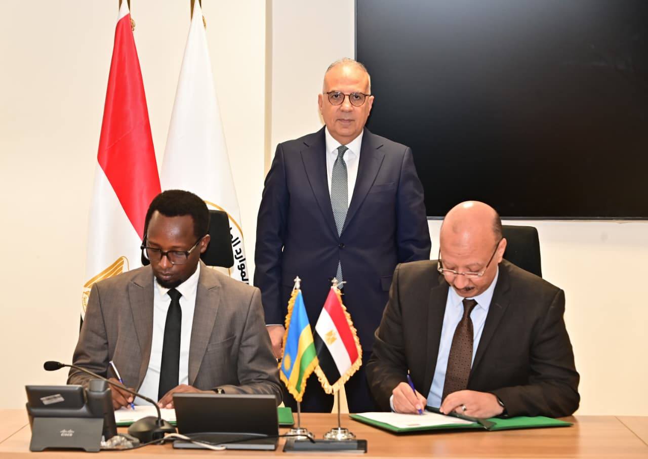 Irrigation Minister Hani Sewilam attends the signing of the 2nd Egypt Rwanda Steering Committee meeting minutes Irrigation Minister Hani Sewilam attends the signing of the 2nd Egypt Rwanda Steering Committee meeting minutes