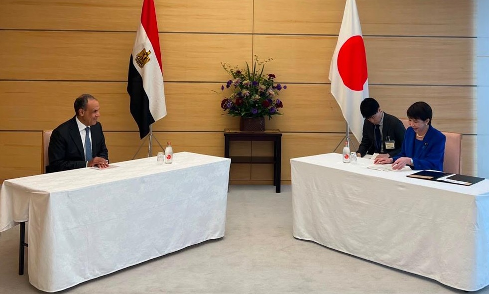 Egypt FM meets Japanese PM in Tokyo Egypt FM meets Japanese PM in Tokyo