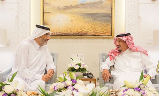 Saudi King Salman bin Abdulaziz (R) meets Qatari Sheikh Abdullah bin Ali bin Abdullah bin Jassem Al Thani (L) in Tangier – Courtesy of CC via Al-Arabiya